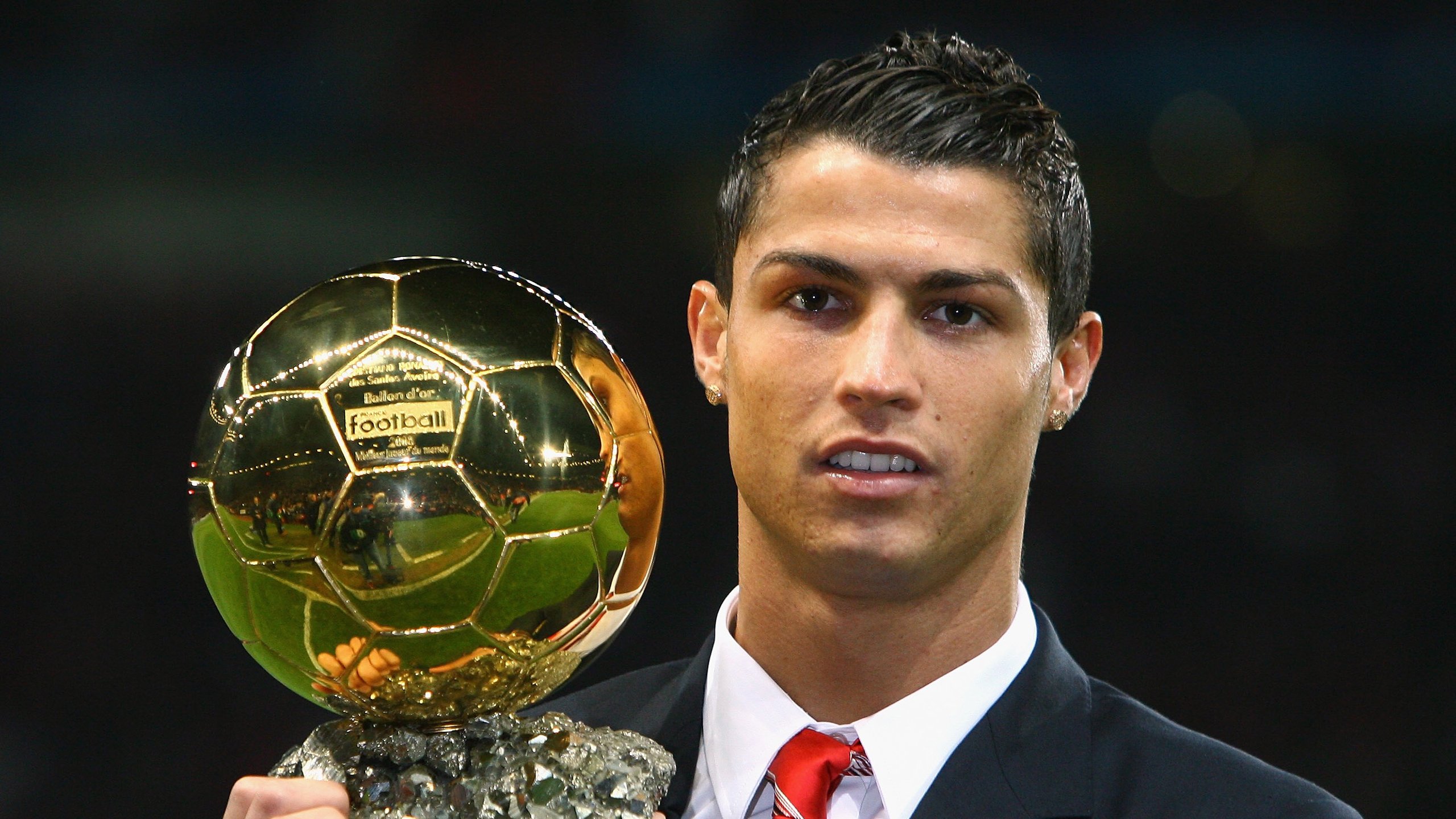 Faker再次证明世界赛王者地位，faker世界赛胜率